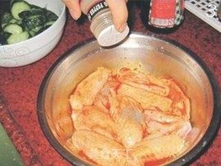 cook100蒜香鸡翅的做法步骤：3