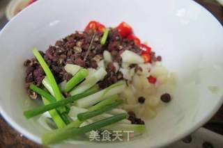 麻辣鸡的做法步骤:3