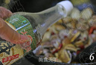 用内地人的口味做一道沿海菜 辣酱爆花蛤的做法步骤:6