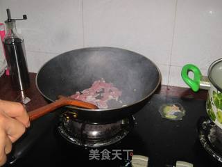 黄瓜木耳炒瘦肉的做法步骤:2