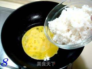 一款经典厦门炒饭“虾球鸡粒炒饭”的做法步骤：8