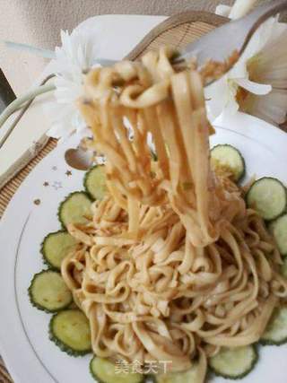 简单台式早餐--鲜味花生酱拌面的做法步骤:9