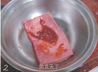 蒜香烧烤酱牛扒的做法步骤:2