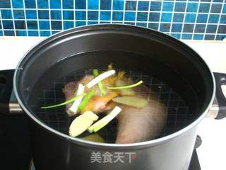 【苏菜】----大煮干丝的做法步骤:2