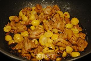 【苏菜】红烧栗子鸡的做法步骤:11