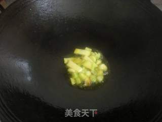 苏菜—白汁黄鳝的做法步骤：6