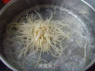 【苏菜】:大煮干丝的做法步骤:3