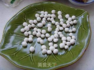 【苏菜】:桂花酒酿小圆子的做法步骤:2