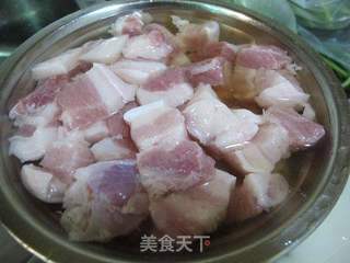 【苏菜】苏式红烧肉的做法步骤:2