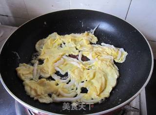银鱼炒蛋的做法步骤:7