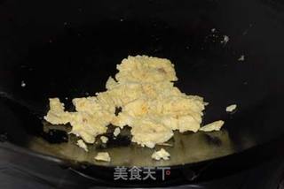 剁椒苦瓜炒鸡蛋的做法步骤:4