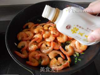 不可错过的杭州菜 —— 风味独特的油爆虾的做法步骤:7