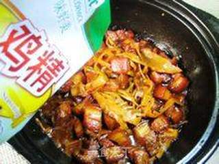 不油不腻—笋干红烧肉的做法步骤:6