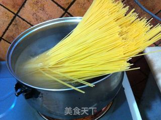蛤蛎意面的做法步骤:7