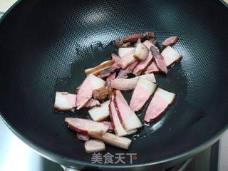 杭州名菜“笋烧肉”的做法步骤：1