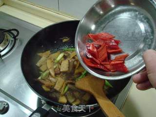 杭州名菜“笋烧肉”的做法步骤：10