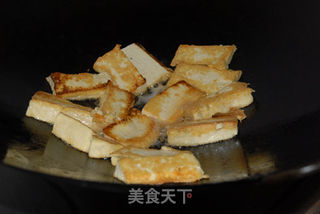 【浙菜】花跳鱼烧豆腐的做法步骤:6