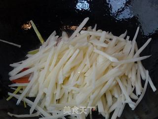 【浙菜】溜土豆丝的做法步骤：4