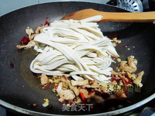 炒干丝的做法步骤:7