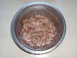 美味的炸虾饼的做法步骤：1