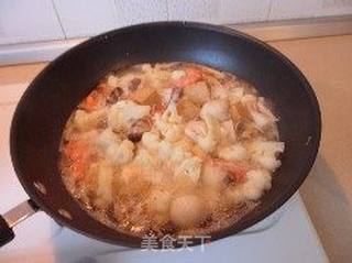 海鲜什烩西瓜盅的做法步骤:8