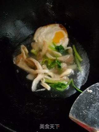 菇丸清汤面的做法步骤:4