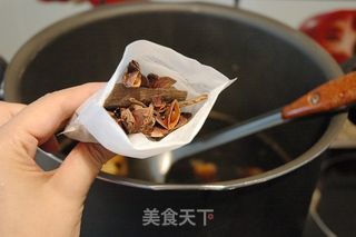 【浙菜】栗子红烧肉的做法步骤:6