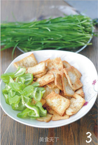 【虾皮韭菜烧豆腐】——两个搭配给豆腐提鲜的做法步骤:3