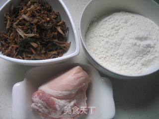 【浙菜】梅干菜肉饼的做法步骤：1