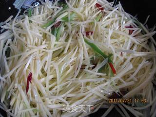 酸辣土豆丝的做法步骤:6