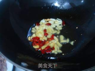 【湘菜】泡笋炒鸡珍的做法步骤:5