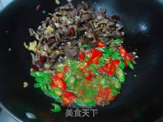 【湘菜】泡笋炒鸡珍的做法步骤:6