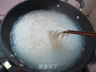 南昌特色拌米粉的做法步骤:2