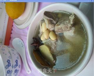排骨黄豆汤的做法步骤：6