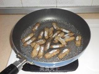 蛏子蕃茄豆腐羹的做法步骤:2