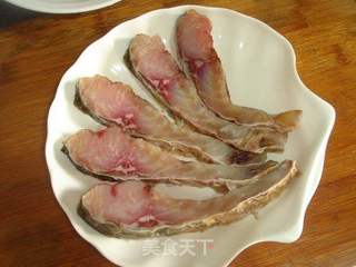 【湘菜】腊味合蒸的做法步骤:2