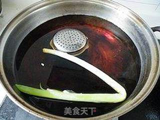 适合我家口味的--霸王肘子的做法步骤:6
