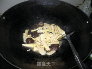 【湘菜】油焖双冬的做法步骤:7