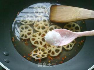 【五香藕】的做法步骤：4