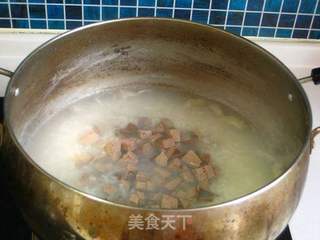 菠菜猪肝粥的做法步骤：6