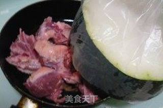 鹅肉烧冬瓜的做法步骤：2