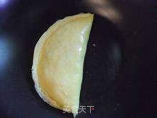 花样米饭（一）—金灿灿的饺子蛋包饭的做法步骤：12