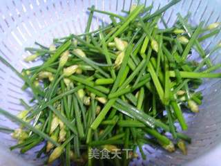 韭菜花炒香干的做法步骤：2