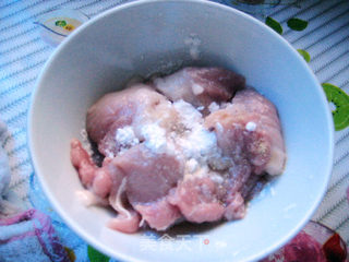 肉片炒西兰花的做法步骤:2