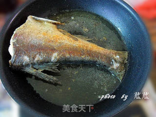 【徽菜】红烧鱼尾 (家常菜)的做法步骤:4