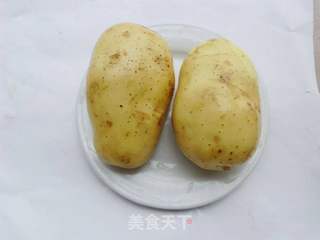 自制炸薯条的做法步骤：1