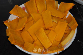 南瓜粥的做法步骤:2