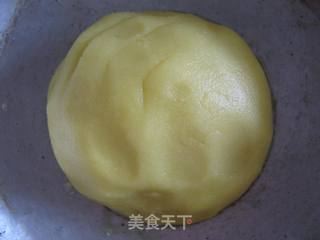 不太好看的下午茶点--黑米糖酥饼的做法步骤:2