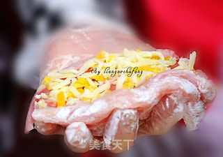 港式黄金芝士鸡肉卷的做法步骤:4