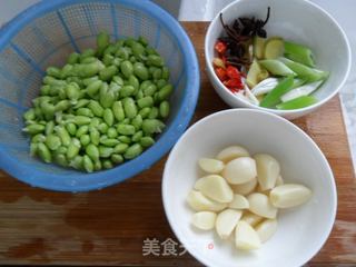 仔鸡烧毛豆的做法步骤：3